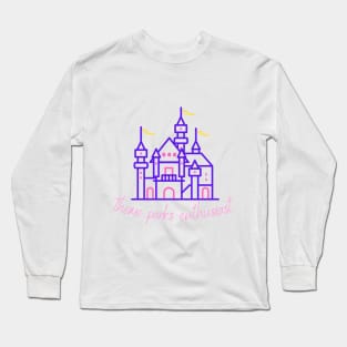 Theme parks enthusiast Long Sleeve T-Shirt